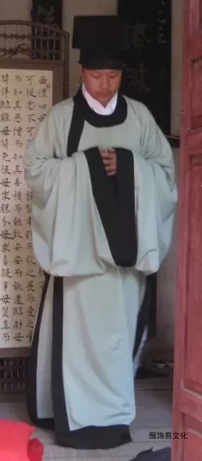 襕衫