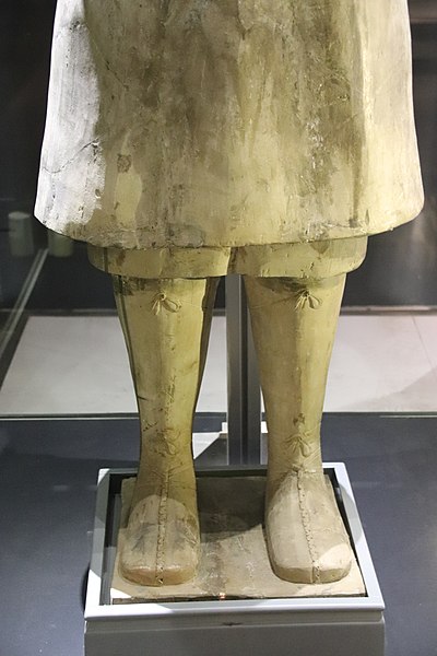 文件:秦兵马俑靴子 01.jpg