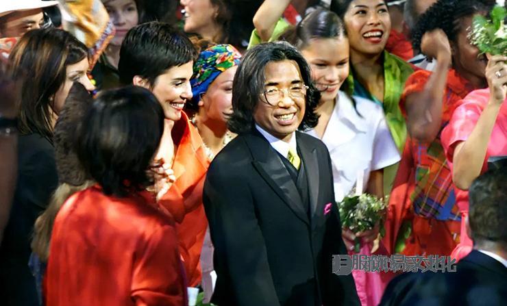 高田贤三履历
