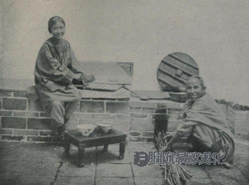 中国的乡村生活-服饰易文化翻译
