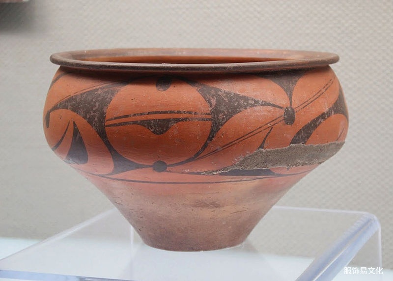 文件：仰韶庙底沟约公元前4000年山西省博物馆，太原.JPG