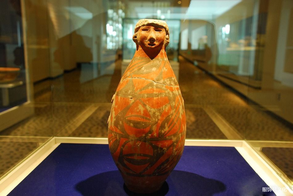 大地湾文化（公元前7800-5400年）