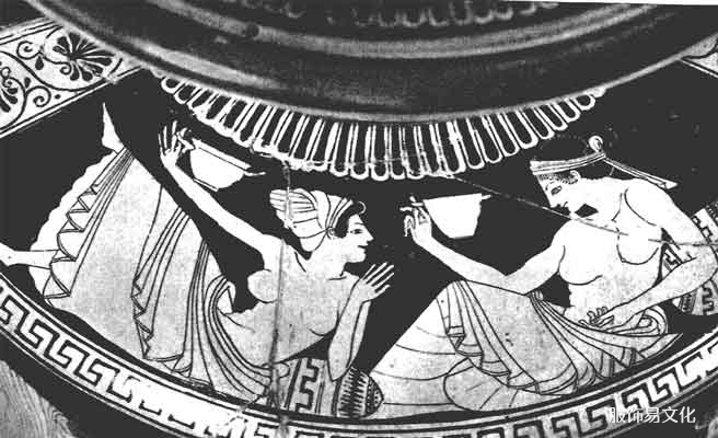 古希腊女性服装chiton、peplos 和 Himation