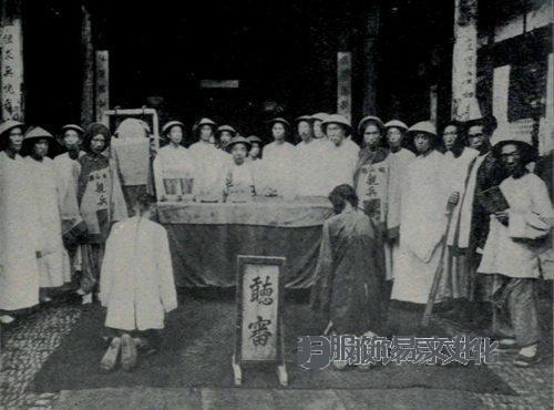 中国的乡村生活-服饰易文化翻译