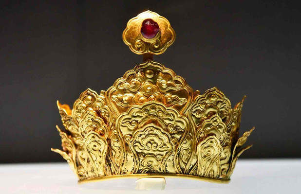 明代（1368—1644）宝珠金莲冠 — 江宁博物馆