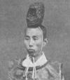 日本帽子：皇冠和乌干
