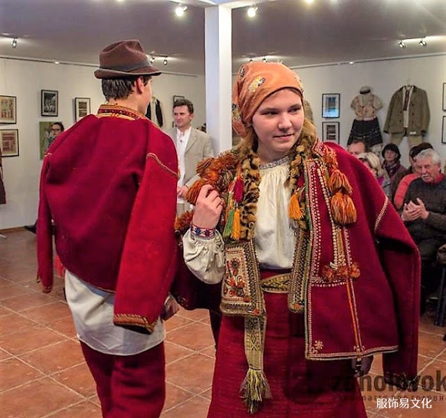 乌克兰外喀尔巴阡地区 Rakhiw 地区的 Hutsul 服装