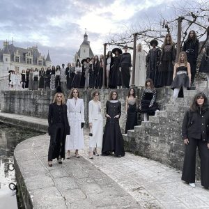 香奈儿'LeChâteaudes Dames'Métiersd'art 2020/21时装秀回顾