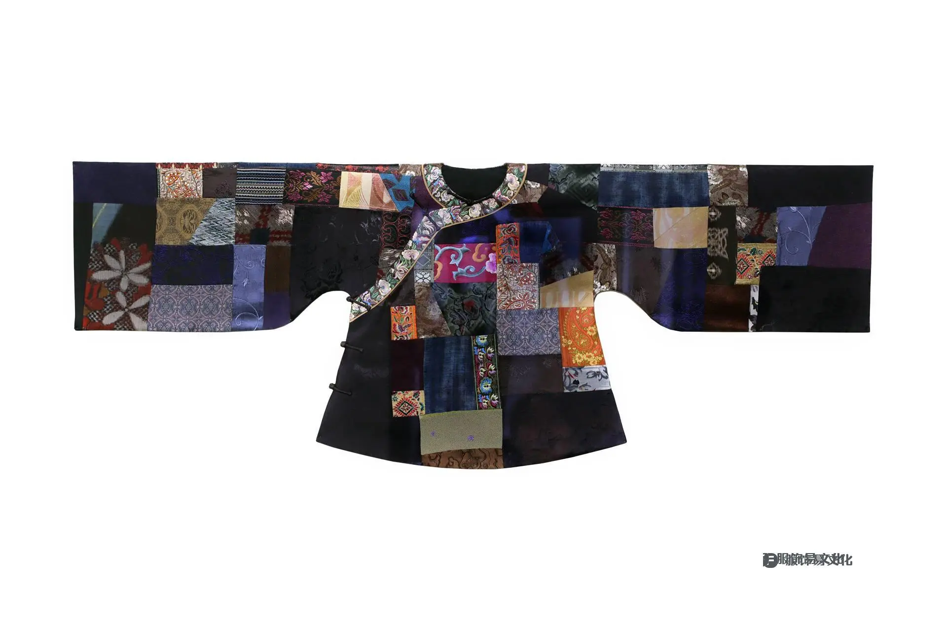 秦汉时期汉服的社会与文化背景