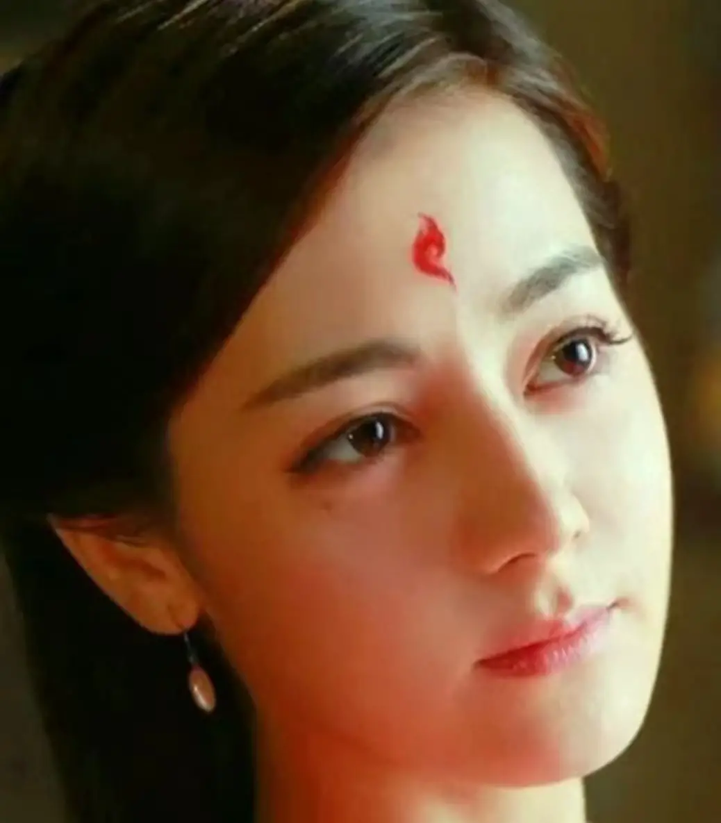 衬裙时代的鲁西永服装（1852-1870）