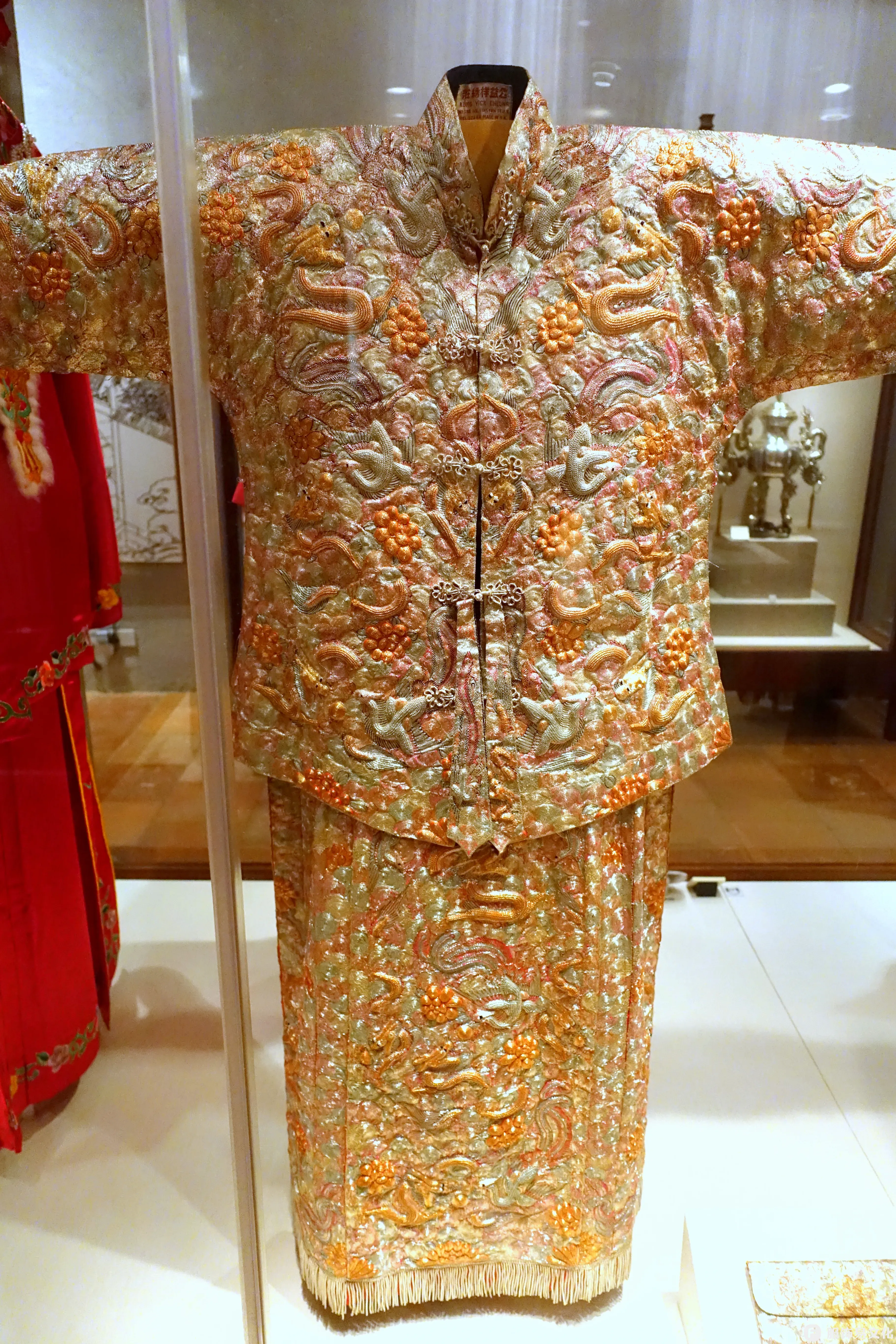 中国传统婚服