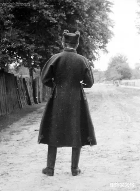 波兰民族服饰特点