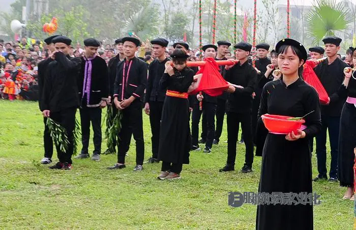 越南最令人印象深刻的十大美丽民族服饰