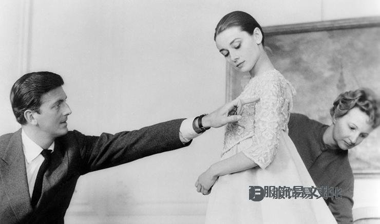 休伯特·德·纪梵希传记