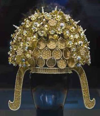 隋代凤冠(589—619)