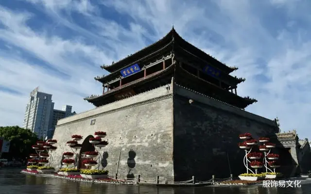 探索中国河西走廊的历史：丝绸之路的门户