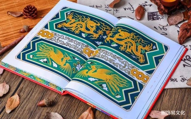 故宫的传统图案：其艺术设计背后的象征意义和意义