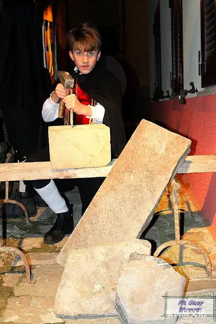 阿尔巴尼亚服饰