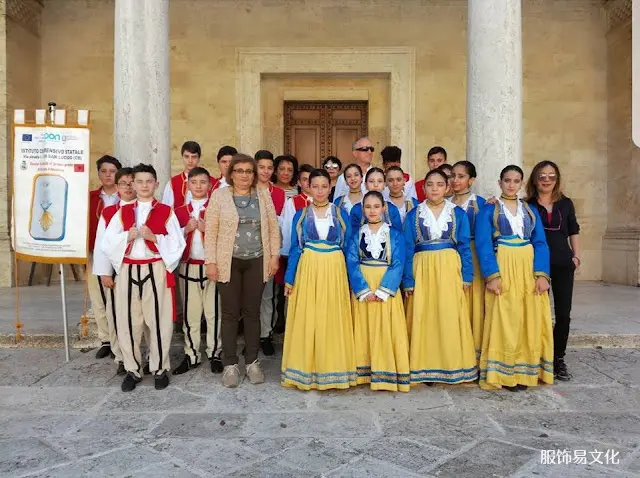 阿尔巴尼亚服饰