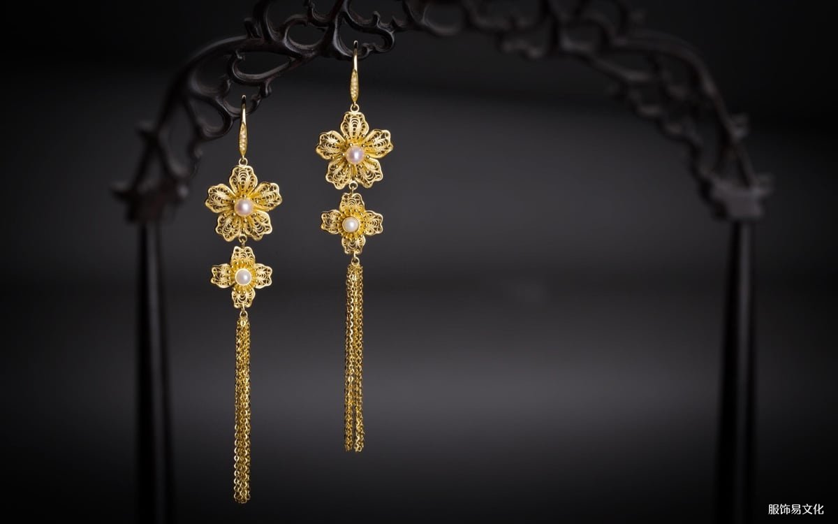 中国古代金饰的奢华美学