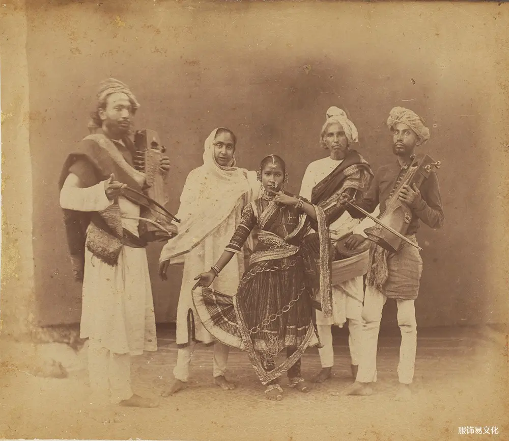 变形：追溯古往今来的经典印度风格剪影 - 服装、服装、舞者和服装、时尚、莫卧儿、尼扎姆、风格