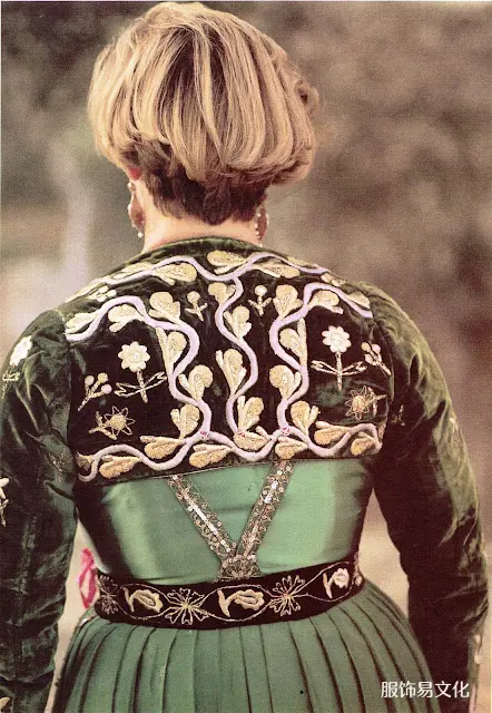 阿尔巴尼亚服饰