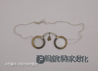 韩国朝鲜时期的服饰特点