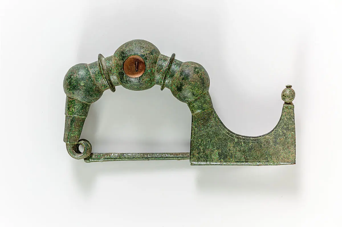 腓骨，青铜，希腊