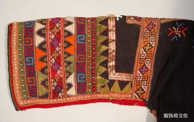 格鲁吉亚赫夫苏尔人的服装