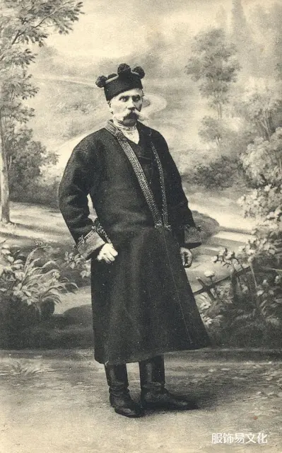 波兰民族服饰特点