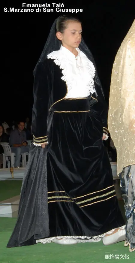 阿尔巴尼亚服饰