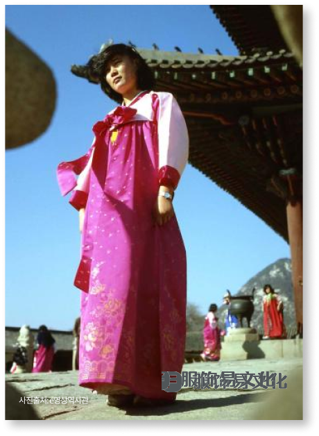 韩国服装百年变化