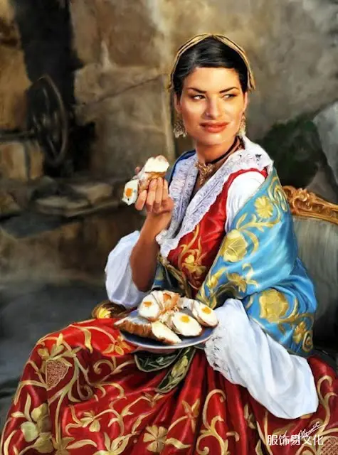 阿尔巴尼亚服饰