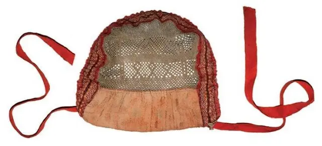 兰和乌兰地的服装特点