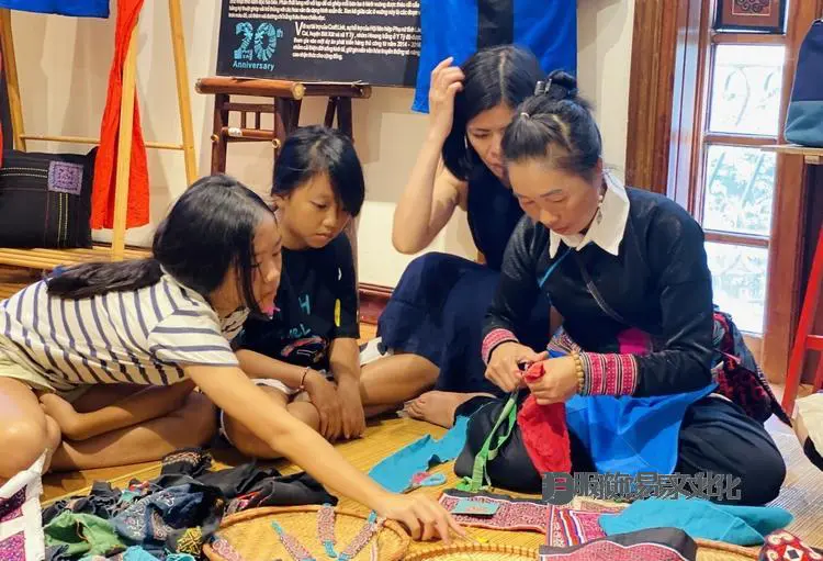 刺绣——白苗族的家庭传统