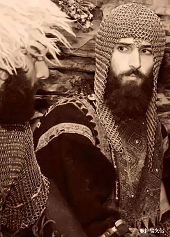 格鲁吉亚赫夫苏尔人的服装