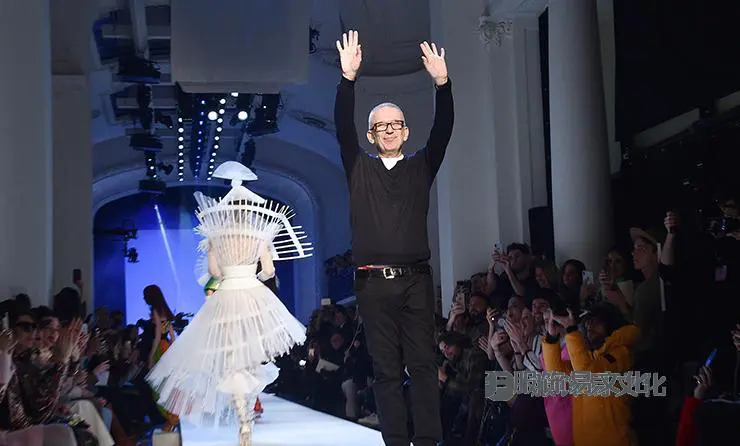 让·保罗·高缇耶简介