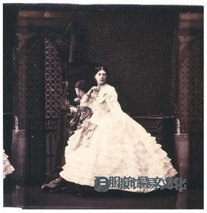 英国1860年代服装史