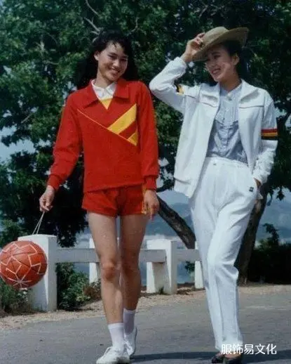 20世纪80年代流行的服装