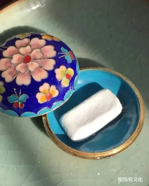 什么是中国传统化妆? (1)