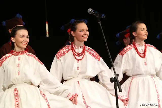 波兰和乌克兰地区的服装特点