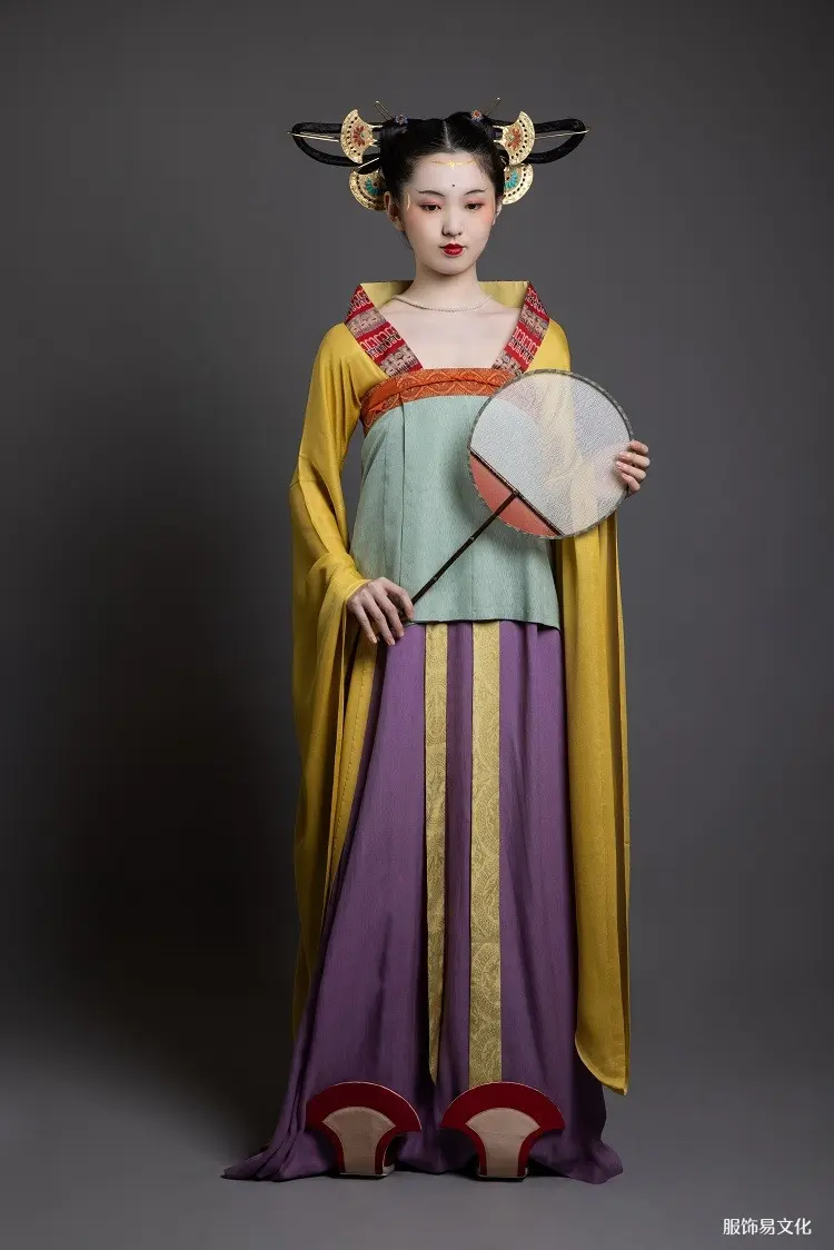 中国魏晋南北朝时期的汉服特点