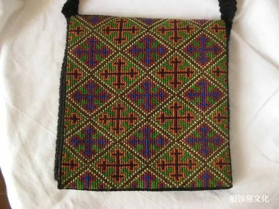 格鲁吉亚赫夫苏尔人的服装