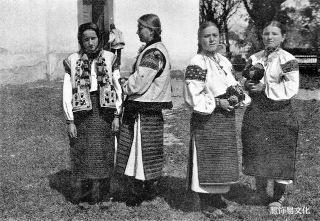 乌克兰外喀尔巴阡地区 Rakhiw 地区的 Hutsul 服装