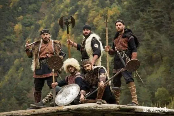 格鲁吉亚赫夫苏尔人的服装