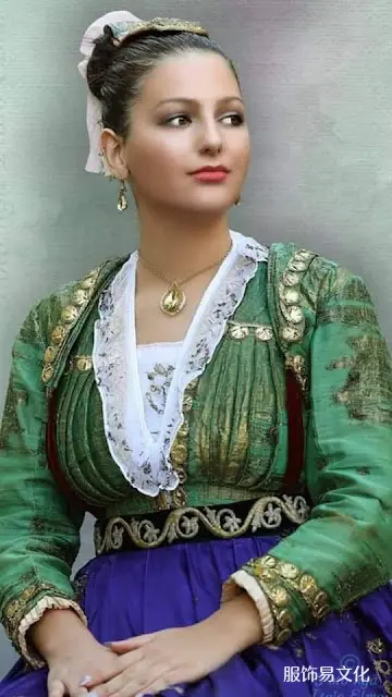 阿尔巴尼亚服饰