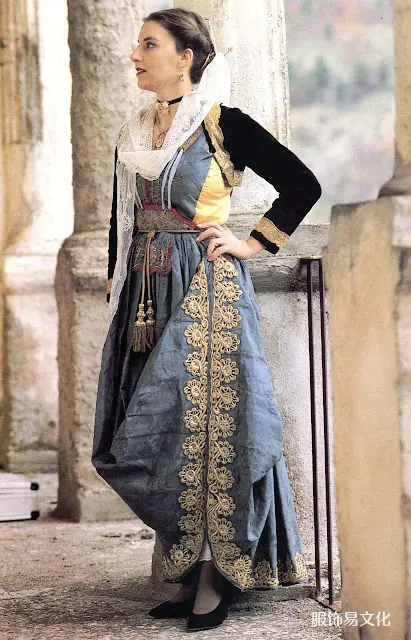 阿尔巴尼亚服饰