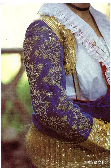 阿尔巴尼亚服饰