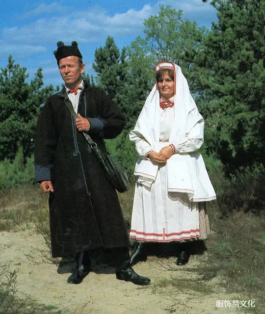 波兰民族服饰特点