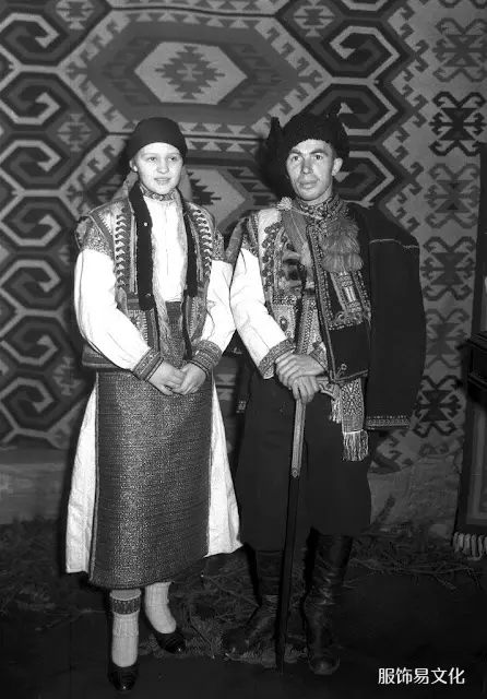 乌克兰外喀尔巴阡地区 Rakhiw 地区的 Hutsul 服装